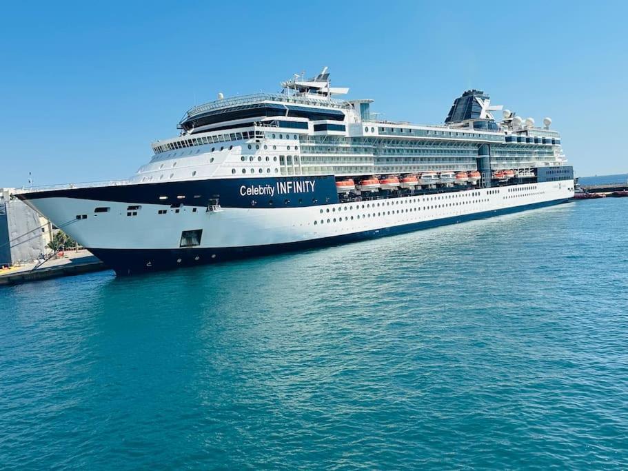Blue Suite At Piraeus Port Zewnętrze zdjęcie